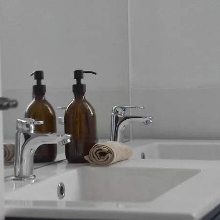 Holiday home Maison Littre - Piscine Chauffee - Au Calme Entre Vignes Et Foret *